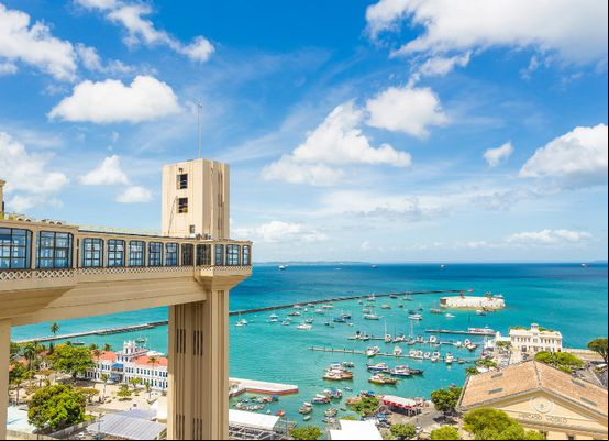 Bahia lidera turismo internacional no Nordeste com crescimento de 50%