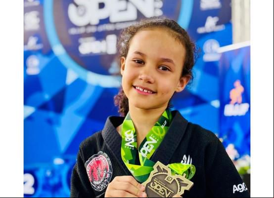Beatriz Dourado, atleta de Irecê, se prepara para o Mundial Kids de Jiu-Jítsu