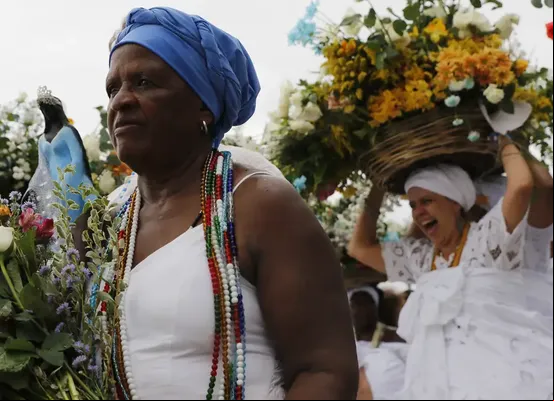 Crescimento de umbanda e candomblé reflete combate à intolerância