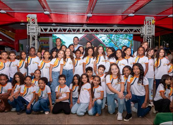 Encanto e emoção marcam inauguração da Biblioteca Cecília Meireles em Irecê