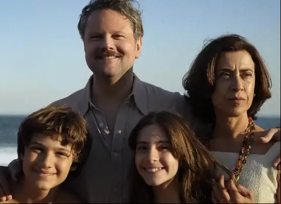 Filme "Ainda estou Aqui"  é indicado ao Globo de Ouro