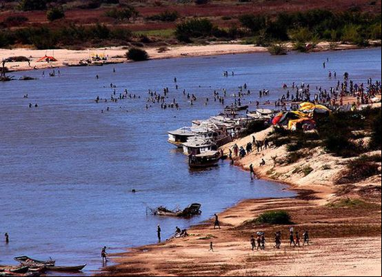 Nível do Rio São Francisco diminuiu mais de seis metros em algumas localidades